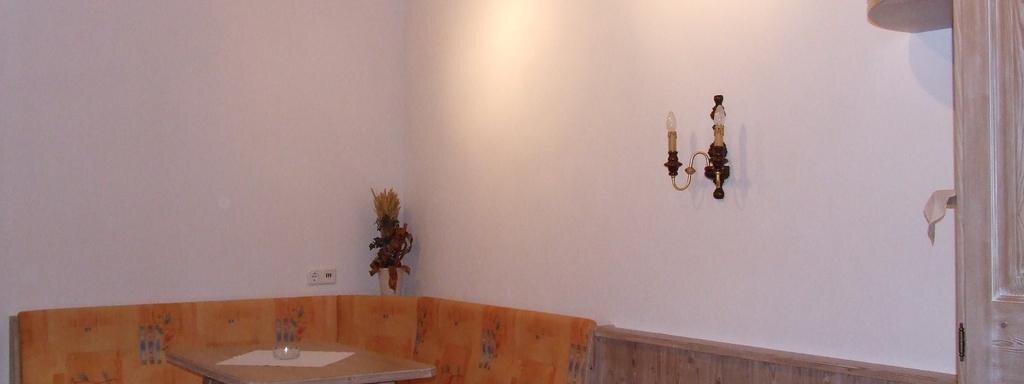 Sitzecke Comfort Doppelzimmer - Gästehaus Schrott - Oetz