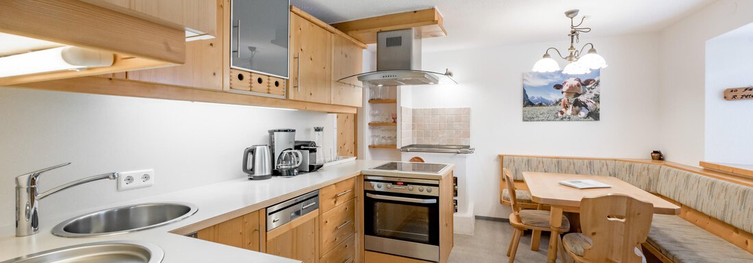 Gemütliche Küche mit sehr guter Ausstattung Gemütliche Küche mit sehr guter Ausstattung - Haus Alpenblick - Oetz