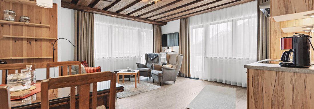 Platte_2 - Herzblut by Peak Stay - Oetz