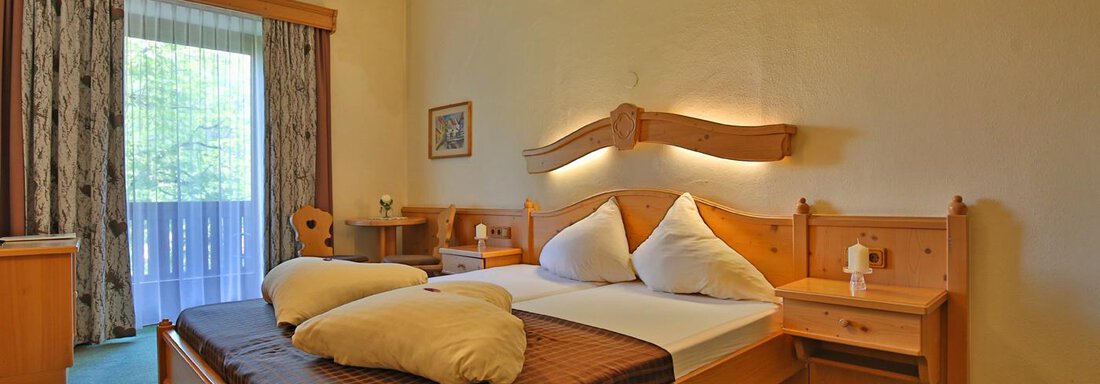 Tschirgantblick_1_booking Tschirgantblick_1_booking - Hotel 3 Mohren - Oetz
