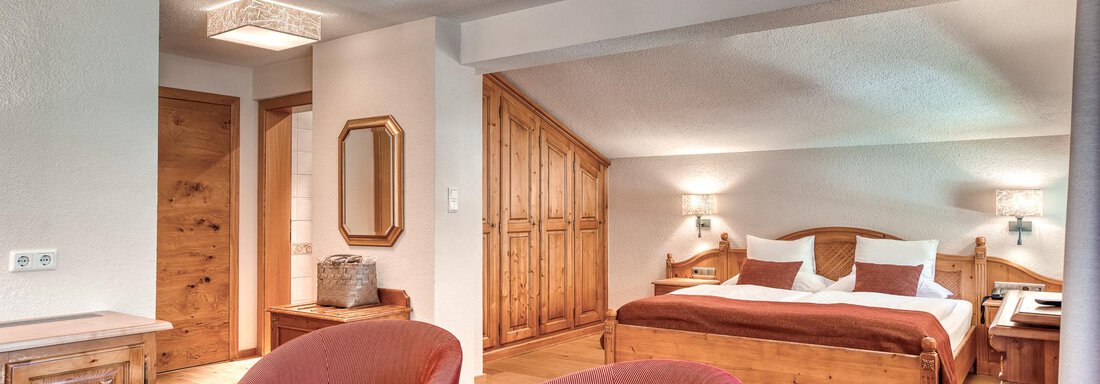 20250404 #401 Alpinsuite Landhaus 2 - Hotel Habicher Hof - Oetz