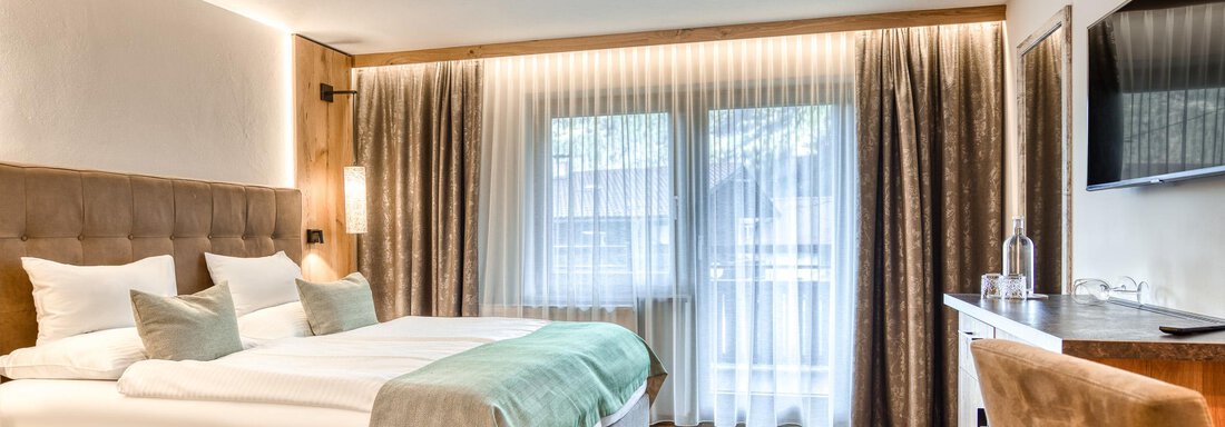 20250404 #101 DZ Komfort 1 - Hotel Habicher Hof - Oetz