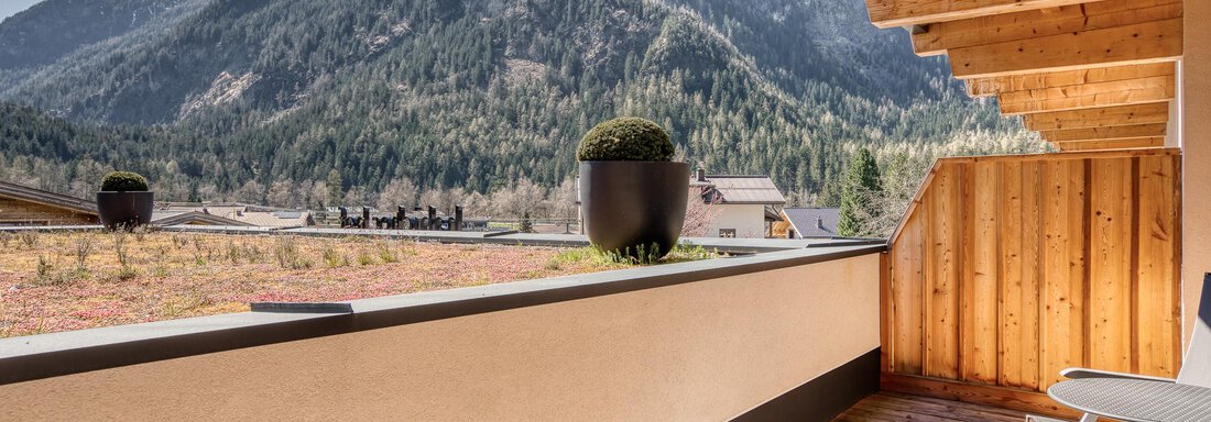 20250404 #107 Zirbensuite 2 Pax 6 - Hotel Habicher Hof - Oetz