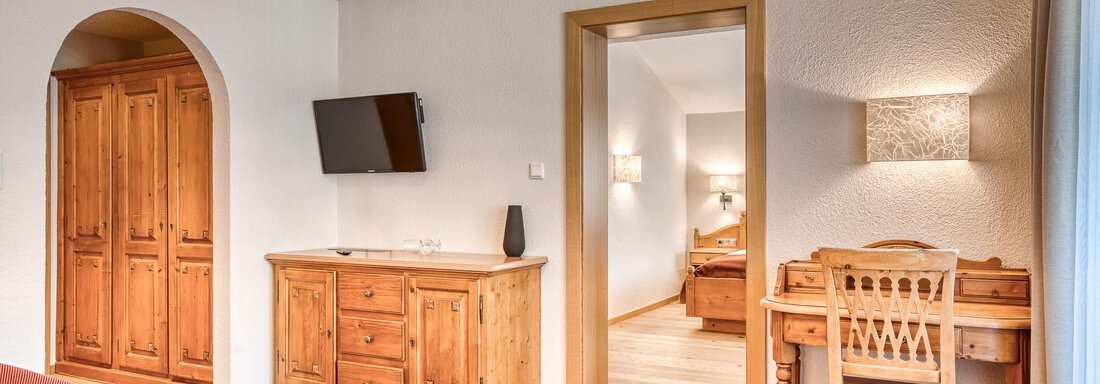 20250404 #302 Familiensuite Landhaus 2 - Hotel Habicher Hof - Oetz