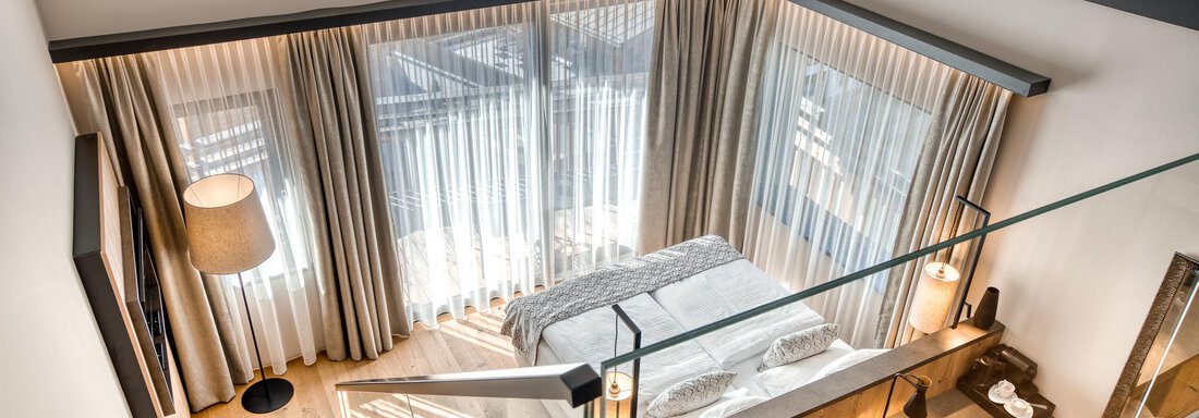 20250404 #501 Skysuite Deluxe 4 | © Rami Diab, © Rami Diab (CC C) 20250404 #501 Skysuite Deluxe 4 - Hotel Habicher Hof - Oetz