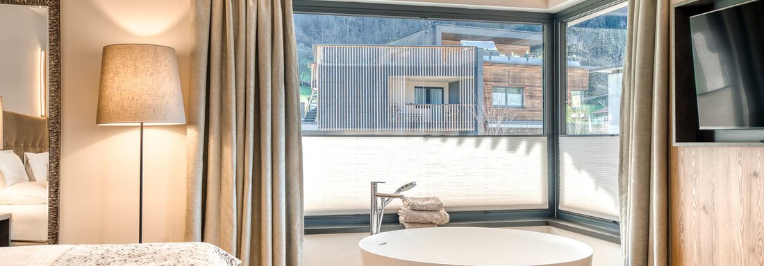 20250404 #409 Panoramasuite 3 Pax 2 - Hotel Habicher Hof - Oetz