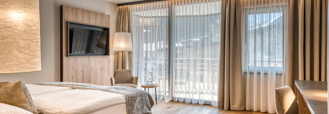 20250404 #314 Alpinsuite 2 Pax 1 - Hotel Habicher Hof - Oetz