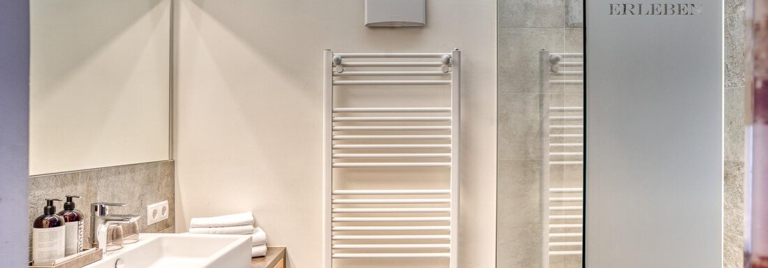 20250404 #307 Zirbensuite 4 Pax 4 - Hotel Habicher Hof - Oetz