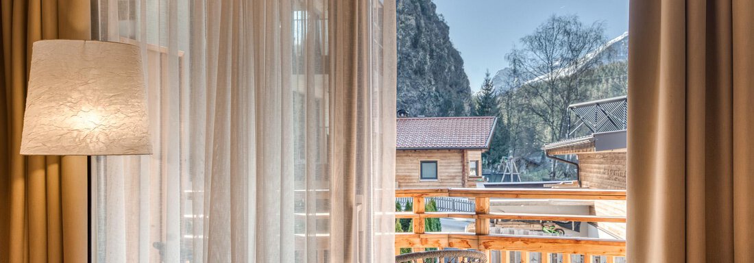 20250404 #316 Alpinsuite 3 Pax 7 - Hotel Habicher Hof - Oetz