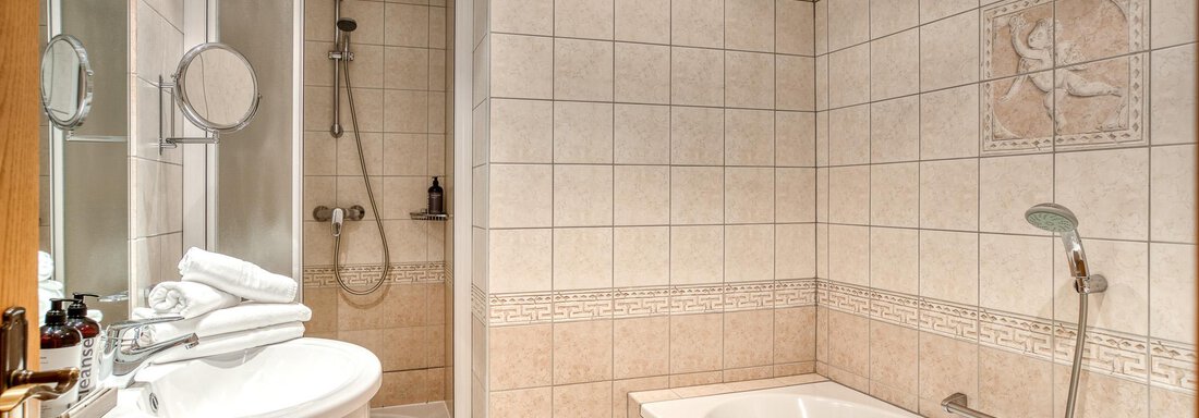 20250404 #204 Turmsuite Landhaus 6 - Hotel Habicher Hof - Oetz