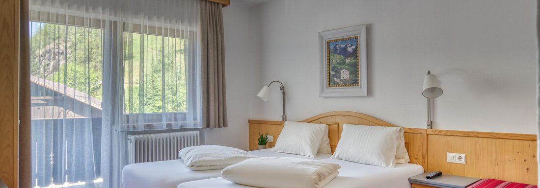 20250503 DZ Jäger (max. 3) 2 - Hotel Jägerhof - Oetz