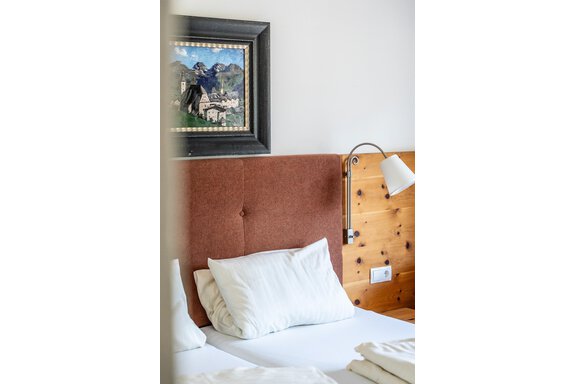 20250503 DZ mit Balkon (max. 2) 11 - Hotel Jägerhof - Oetz