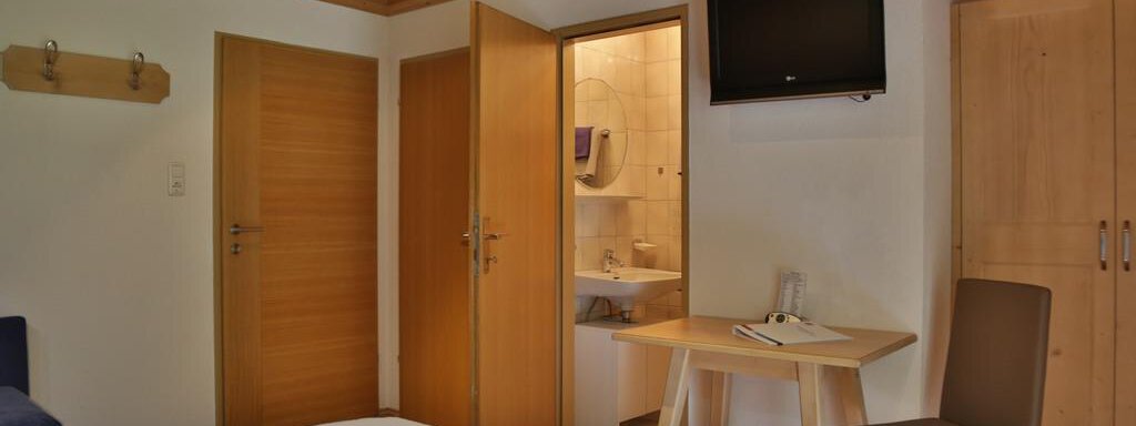 Pension-Stecher-7 - Kopie - Hotel Stecher - Oetz