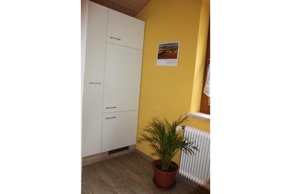 Kühlschrank mit Gefrierfach - Panorama Appartements Mora - Oetz