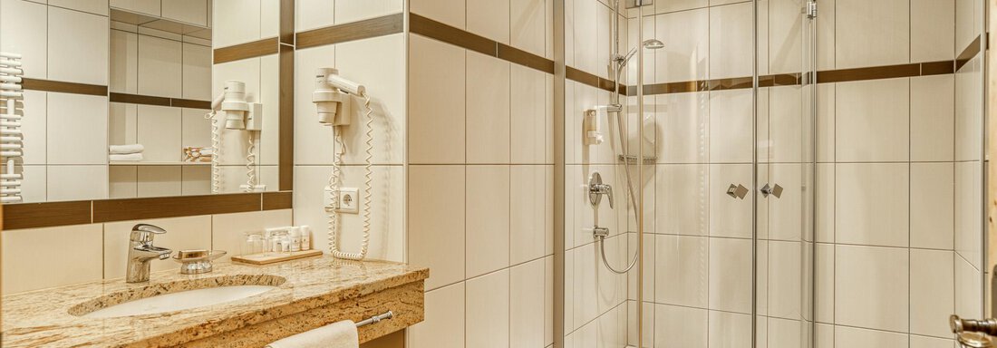 Zirbenzimmer Piburgersee 5 - Posthotel Kassl - Oetz