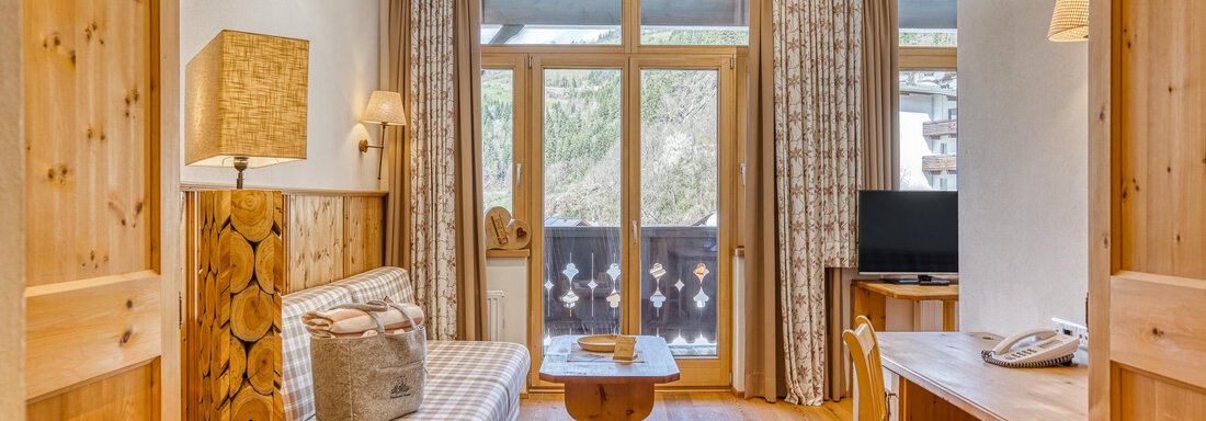 Zirbenzimmer Panorama I 6 - Posthotel Kassl - Oetz
