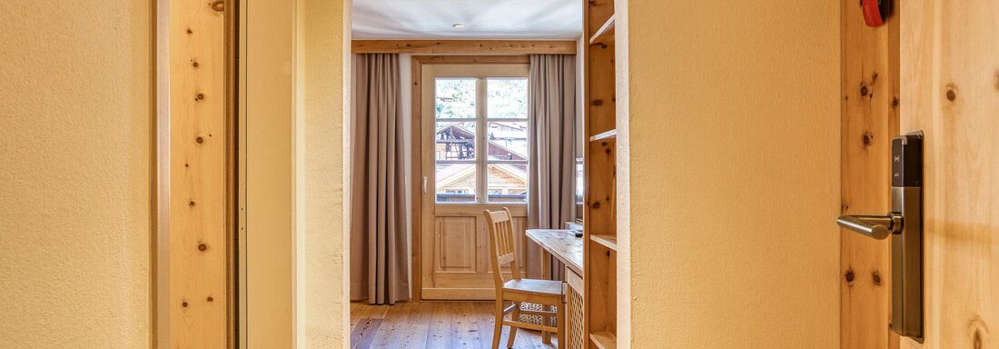 Zirbenzimmer Edelweiss 9 - Posthotel Kassl - Oetz