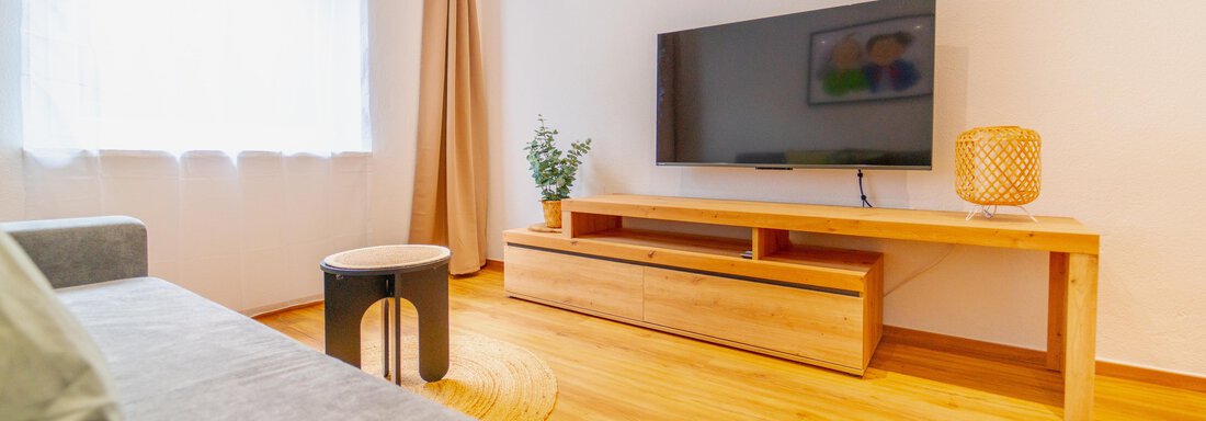 01-11-Wohnzimmer-Moritz - Oetztaler Lausbubenhaus Max & Moritz - Ötztal Bahnhof