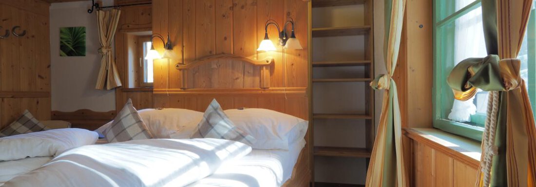 Schlafzimmer - Schrank - bei Herrmann´s - Sautens