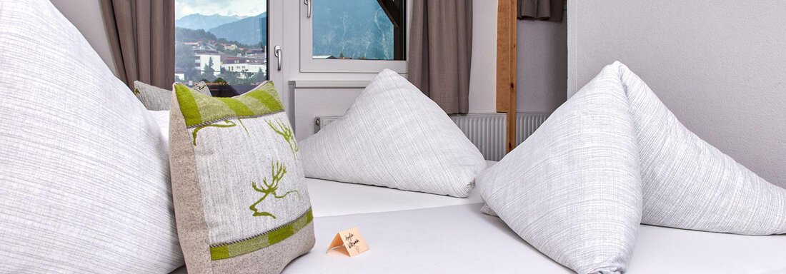 Dreibettzimmer Dreibettzimmer - Biker Gasthof Hotel Post - Sautens