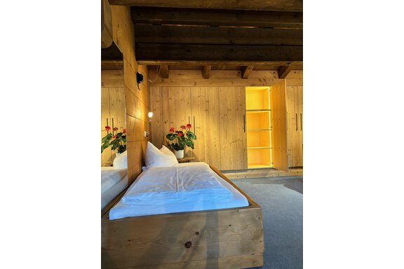 Neu: Maisonette Schlafzimmer - Ferienhaus Alpina - Sautens