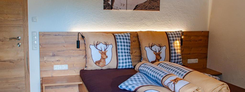 Schlafzimmer 1 Schlafzimmer 1 - Ferienhaus Sennerhäusl - Sautens
