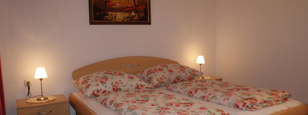 Schlafzimmer - Ferienhaus Waldesruh - Sautens
