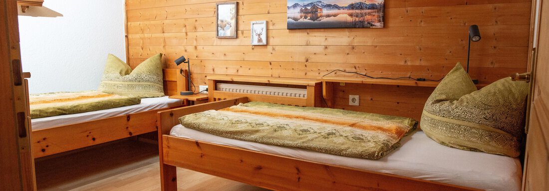 Zweibettzimmer - Ferienwohnungen Inka - Sautens