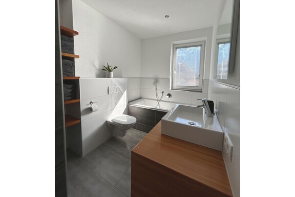 Bad_1-1 - Haus Dahuam - Sautens