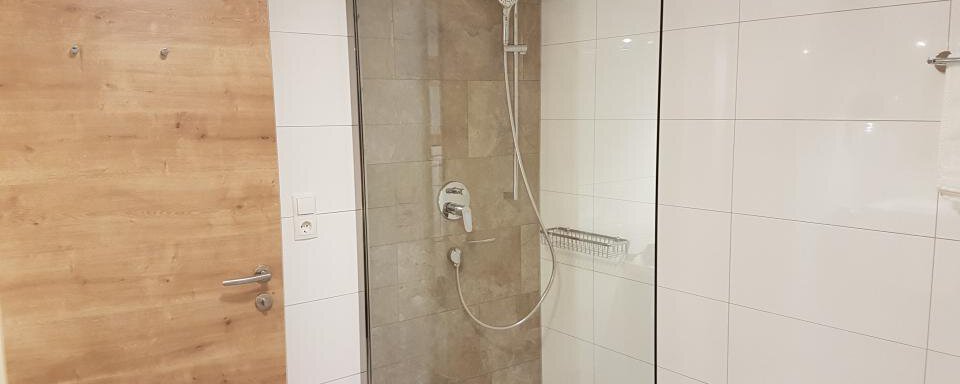 Erlebnisdusche Sonneg - Haus Sonnegg - Sautens