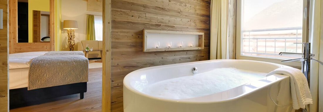 Badezimmer Junior Suite Wetterkreuzkogel - Hotel Ritzlerhof - Sautens