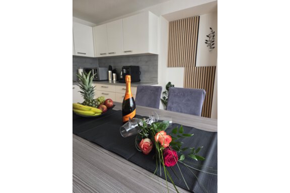 1000075990 - Jassy - Sautens