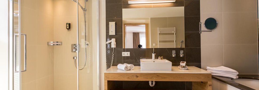Badezimmer Junior Suite Nederkogel - "stefan" Hotel - Sölden