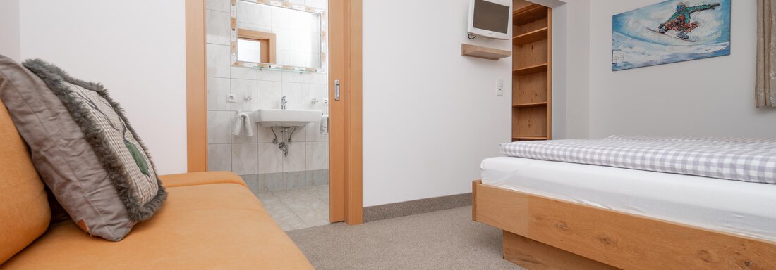 Doppelzimmer mit Schrankraum - Apart Manuel - Sölden