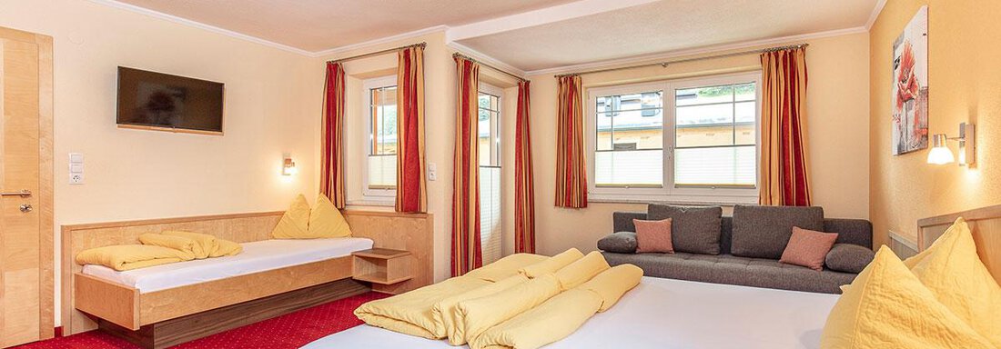 MonAlisa-Soelden-Grieskogl-Dreibettzimmer2-2 - Appartement MonAlisa - Sölden