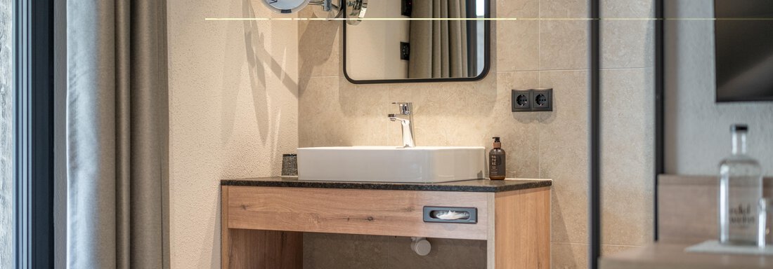 Bad Doppelzimmer Komfort - Edelweiss echt.charmant. - Sölden