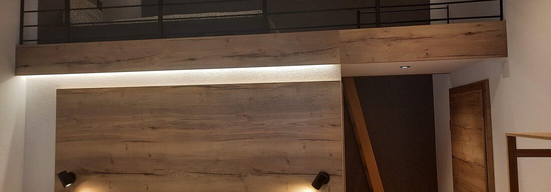 Zimmer 1 (1 Doppelbett, 2 Einzelhochbetten) - Ferienhaus Anna - Sölden