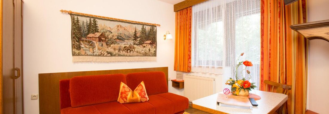 Wohnraum | © Alois Gufler Wohnraum - Gästeheim Prantl - Sölden