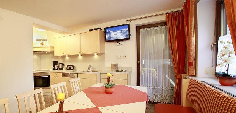 Wohnküche TOP 2 | © Alois Gufler Wohnküche TOP 2 - Gästeheim Prantl - Sölden