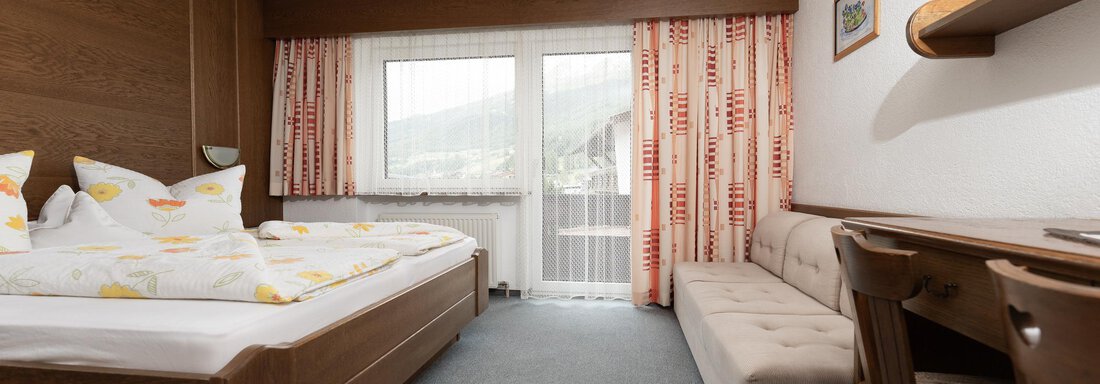 Doppelzimmer OG Süd 12 Doppelzimmer OG Süd 12 - Haus Alpengruss - Sölden