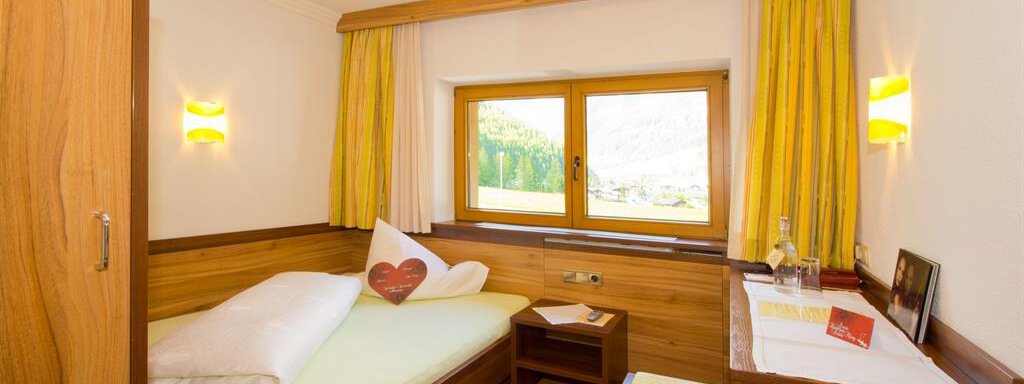 Einzelzimmer Einzelzimmer - Hotel Garni Hainbacherhof - Sölden