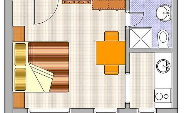 A simple floor plan sketch of a room with a bed, a table, and a bathroom. The furniture is represented schematically and provides an overview of the space. - Hotelappart Peter - Sölden