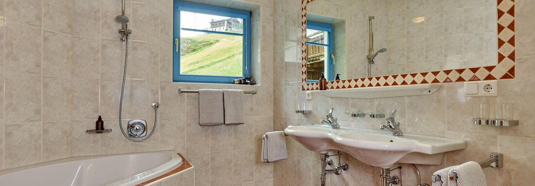 bathroom - Landhaus Erich - Sölden