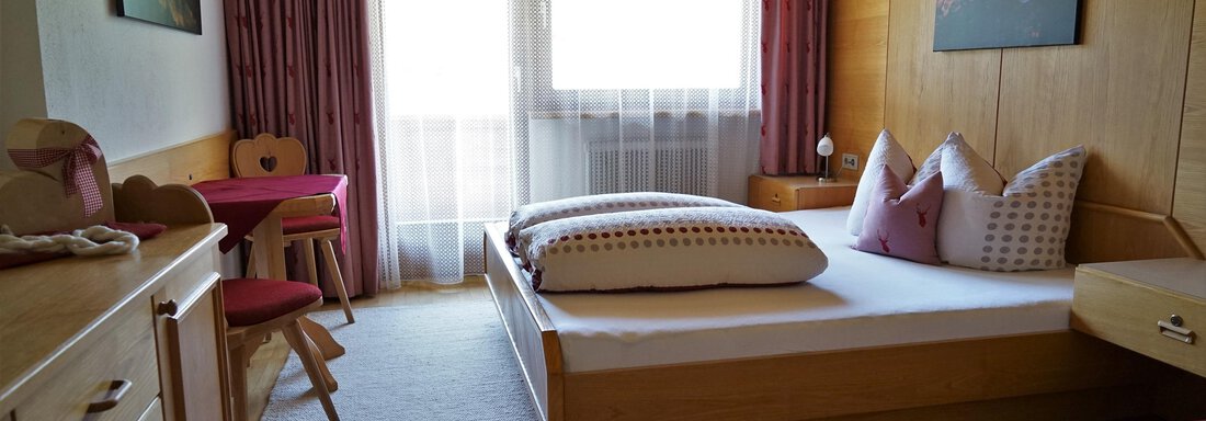 Doppelzimmer Doppelzimmer - Villa Cornelia - Sölden