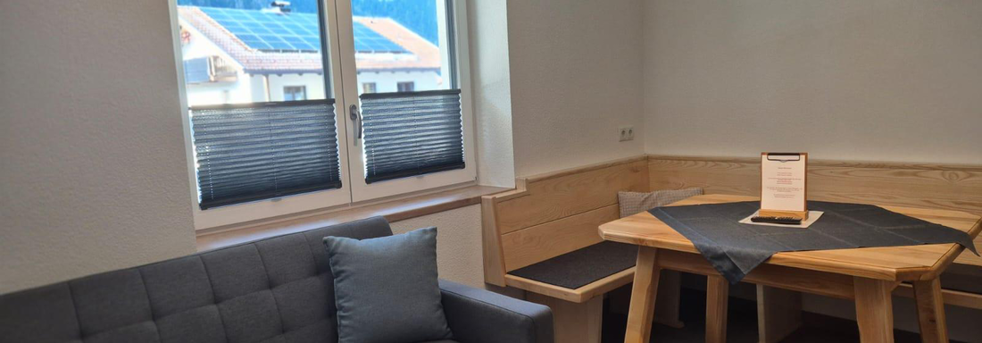 Essbereich und Couch - Apart Spillmann - Umhausen