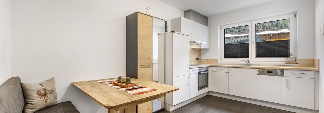 Essbereich mit Küche - Appart 69 - Umhausen