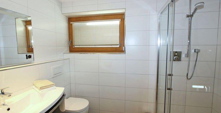 Badezimmer - Appartement Heidi - Umhausen