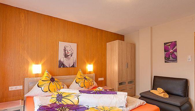 Schlafzimmer "Bianca" - Biancas Ferienwohnung im Haus Roswitha - Umhausen