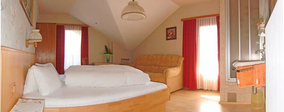Zimmer4A Zimmer4A - Ferienhaus am Spielroan - Umhausen