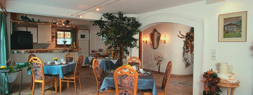 App .Romantikatraum - Ferienwohnung Haus Romantika - Umhausen